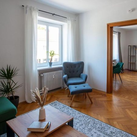Bessa Homes 6 Personen 2 Schlafzimmer, 3 King Size, Betten, Balkon, Kueche Haag in Oberbayern Eksteriør billede