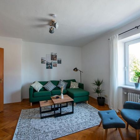 Bessa Homes 6 Personen 2 Schlafzimmer, 3 King Size, Betten, Balkon, Kueche Haag in Oberbayern Eksteriør billede