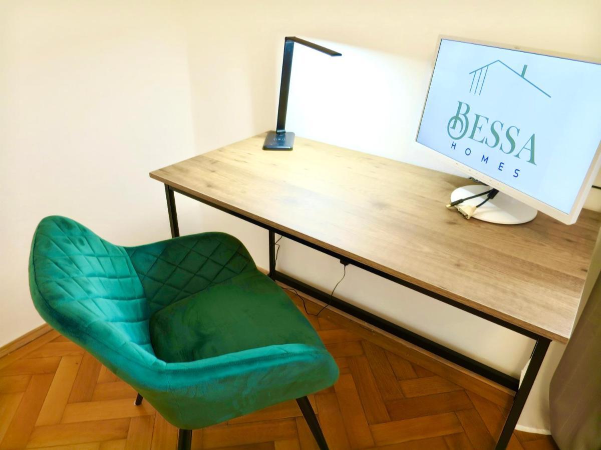 Bessa Homes 6 Personen 2 Schlafzimmer, 3 King Size, Betten, Balkon, Kueche Haag in Oberbayern Eksteriør billede